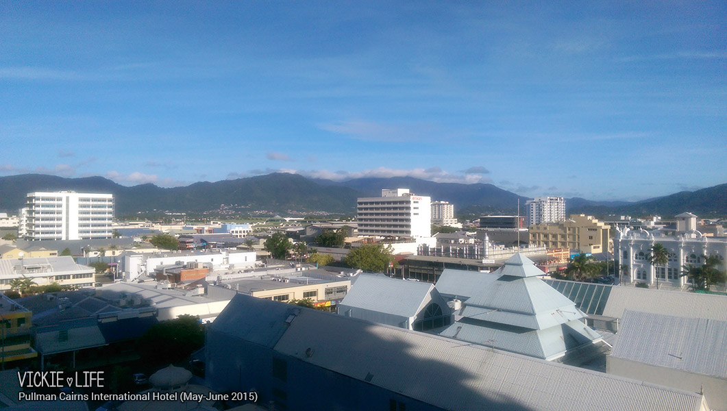 Pullman Cairns International Hotel: City Mountain Room View